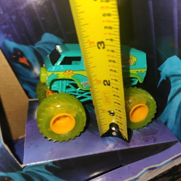 Spin Master Monster Jam Diecast Curse of The Gasoline 3-Pack Trucks Scooby Doo - Picture 8 of 10